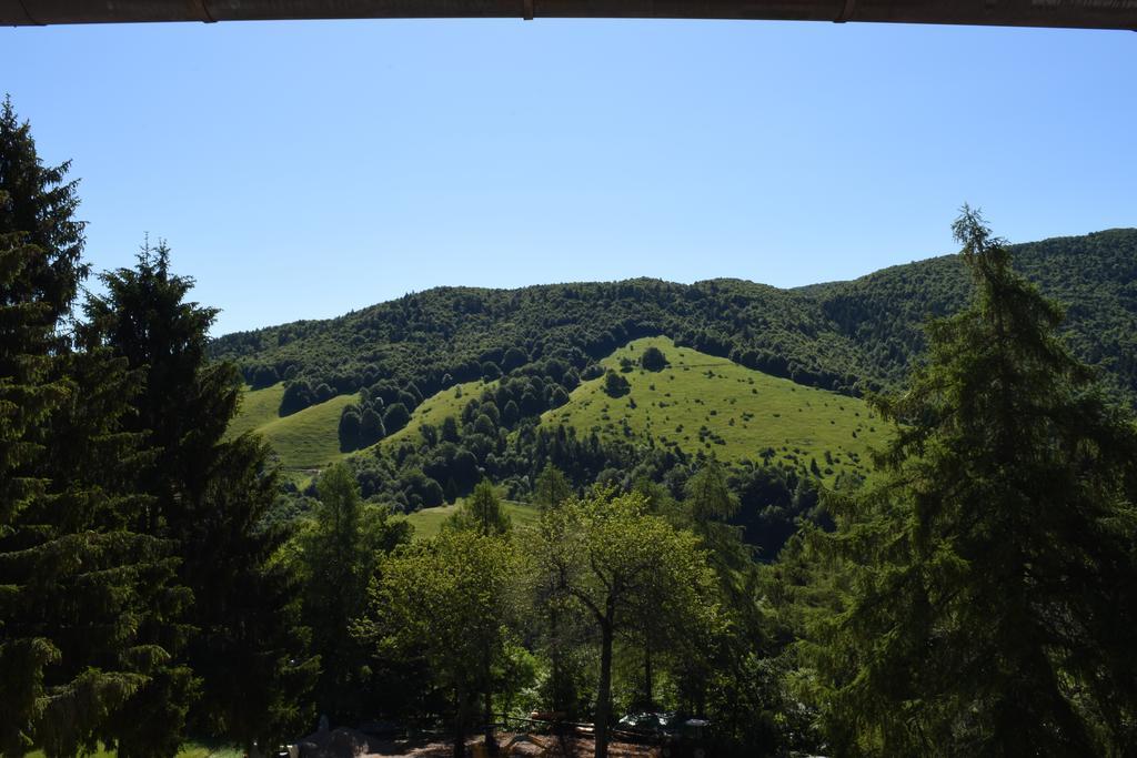 Rifugio Monte Baldo Otel Avio Dış mekan fotoğraf