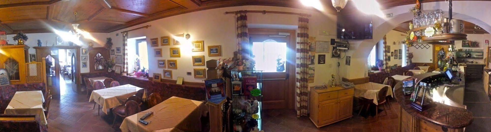 Rifugio Monte Baldo Otel Avio Dış mekan fotoğraf