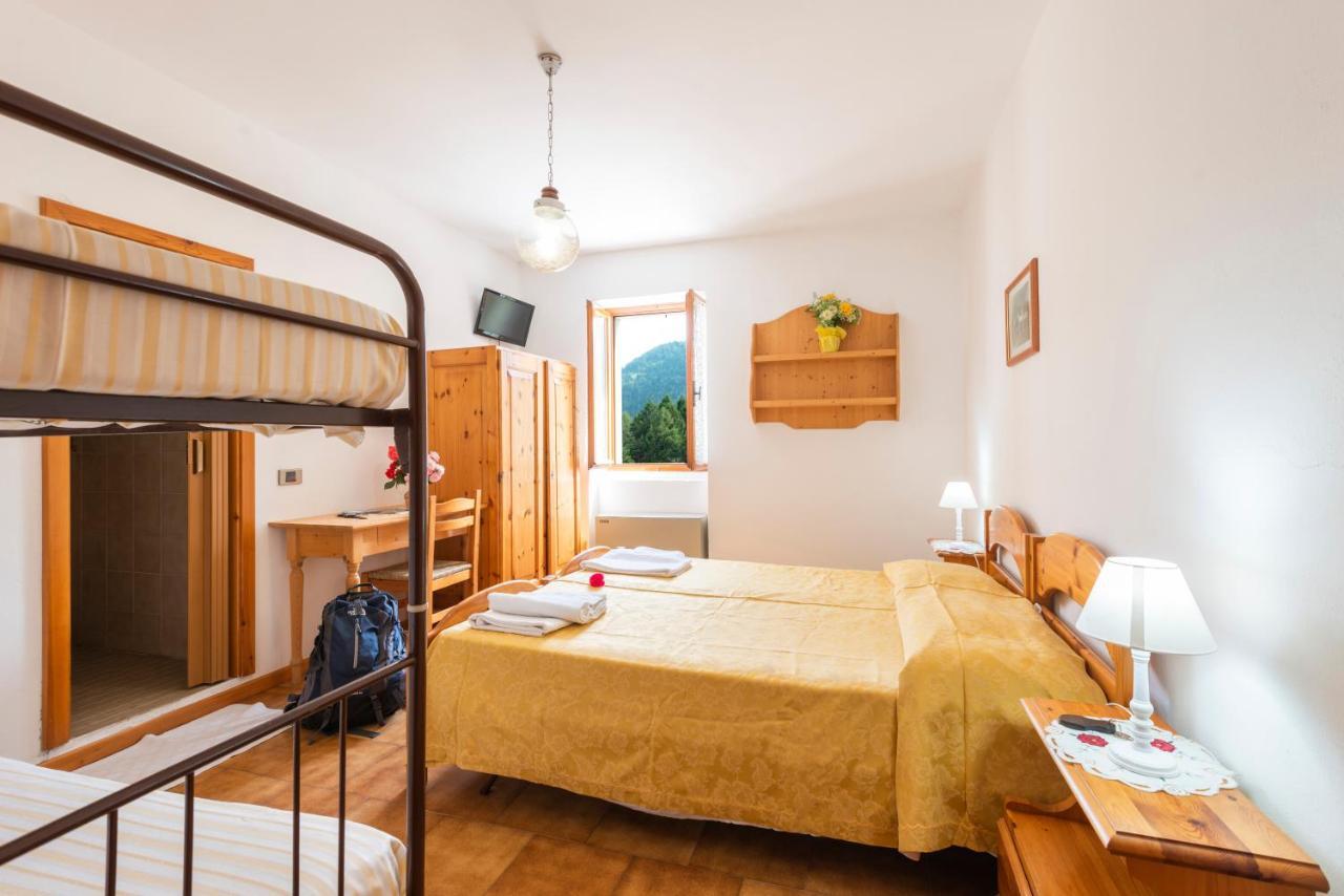 Rifugio Monte Baldo Otel Avio Dış mekan fotoğraf