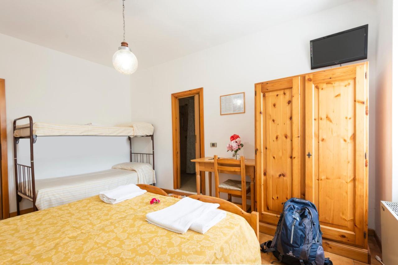 Rifugio Monte Baldo Otel Avio Dış mekan fotoğraf
